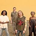 Mo' Horizons in concerto